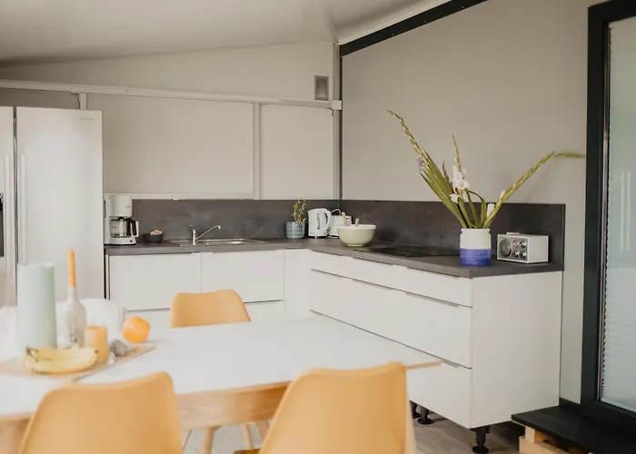 Strukkamphuk مكان تخييم 5*