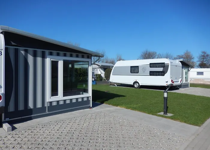 مكان تخييم Strukkamphuk 5*